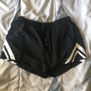 Athletic shorts